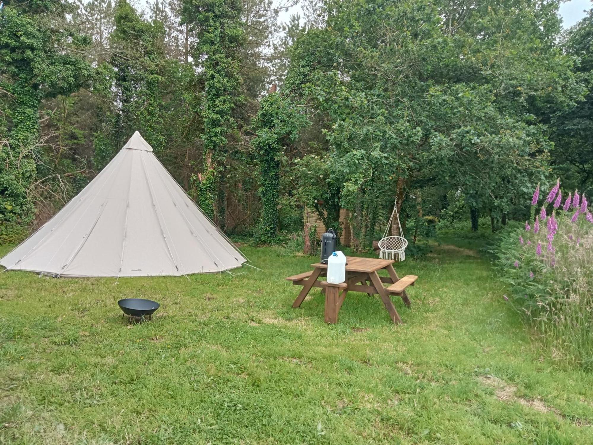Tipi Insolite 1 A 4 Personnes Luxury tent